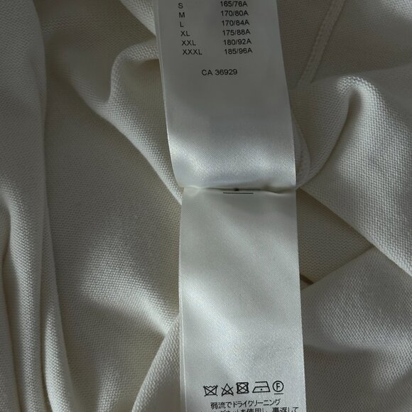Louis Vuitton White & Grey Pin Logo Embroidered T-Shirt - Picture 6 of 8